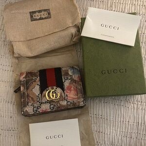 Gucci wallet